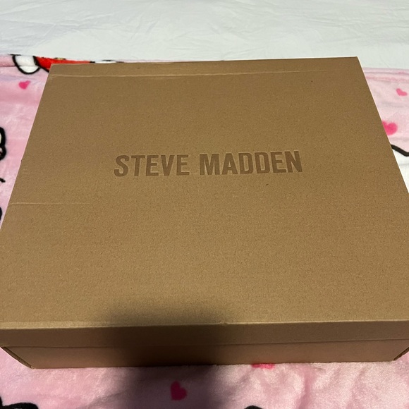 Steve Madden Shoes - Brand new . Never used . Didn’t fit my daughter.